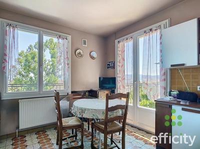 Maison - 158 m² - 6 pièces