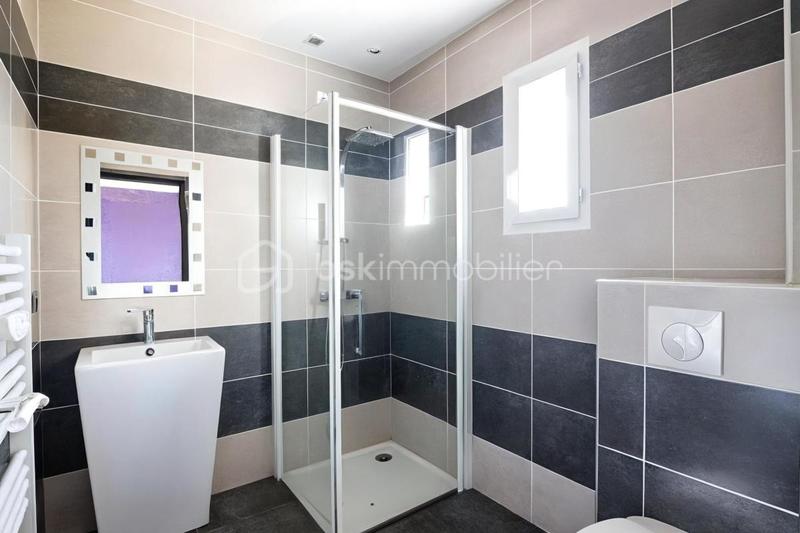 Maison - 147 m² - 4 pièces