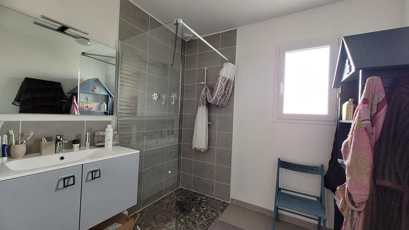 Maison - 96 m² - 4 pièces