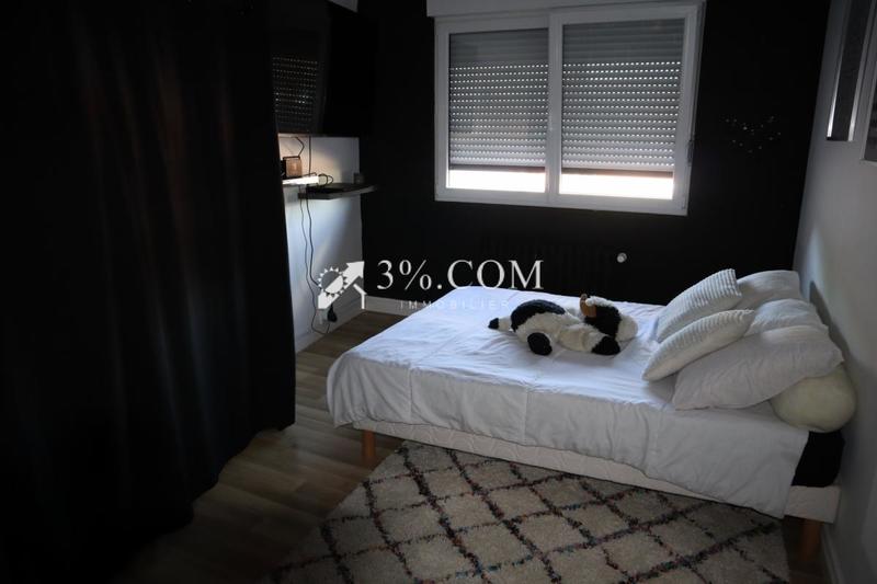 Maison - 204 m² - 8 pièces