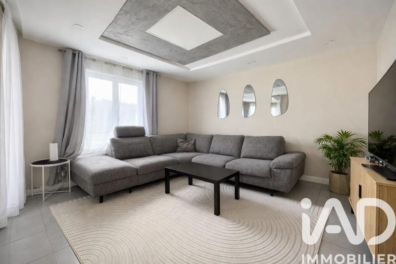 Maison - 94 m² - 4 pièces