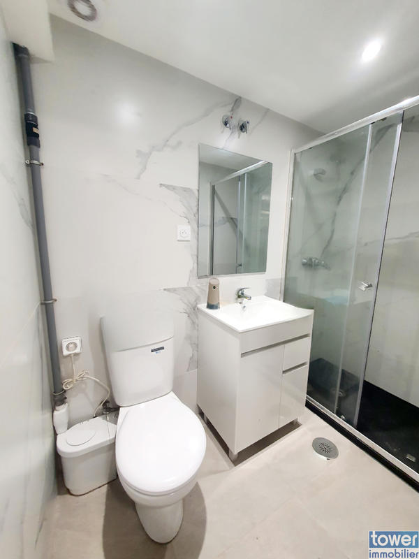 Local commercial - 110 m²