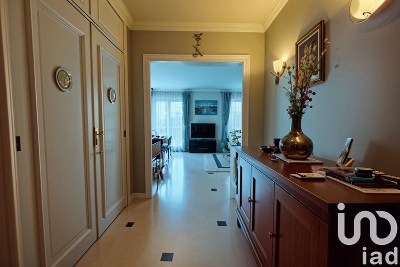 Appartement - 80 m² - 3 pièces