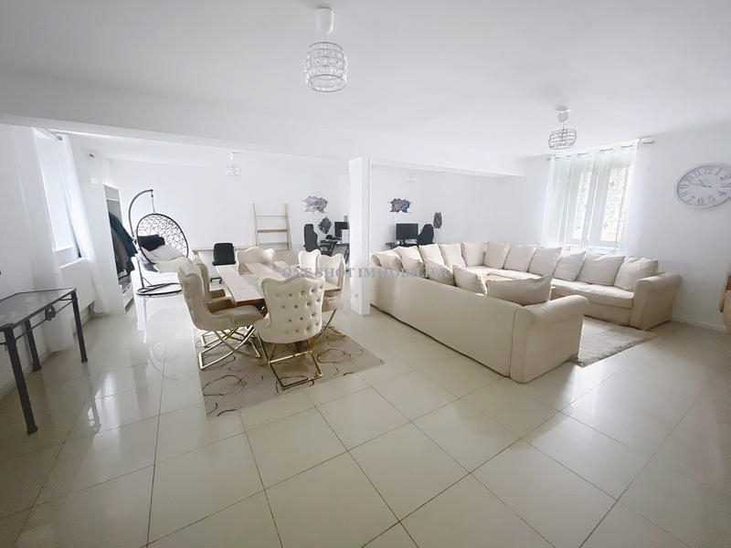 Maison - 135 m² - 4 pièces