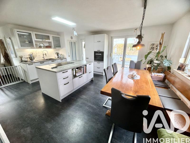 Maison - 117 m² - 5 pièces