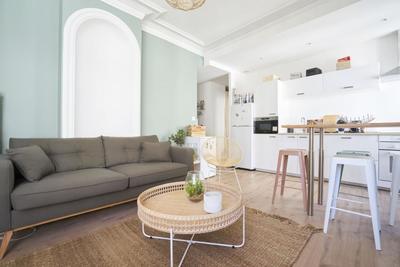 Appartement - 90 m² - 6 pièces