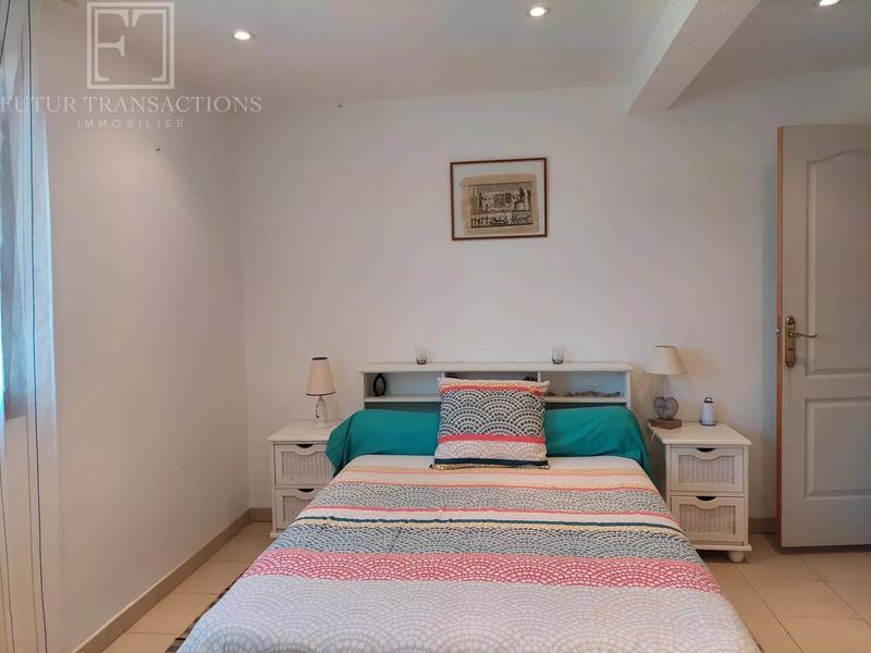 Maison - 188 m² - 8 pièces