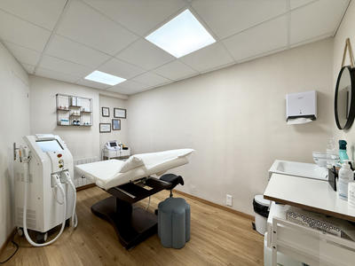 Fonds de commerce - Magasins - 60 m²