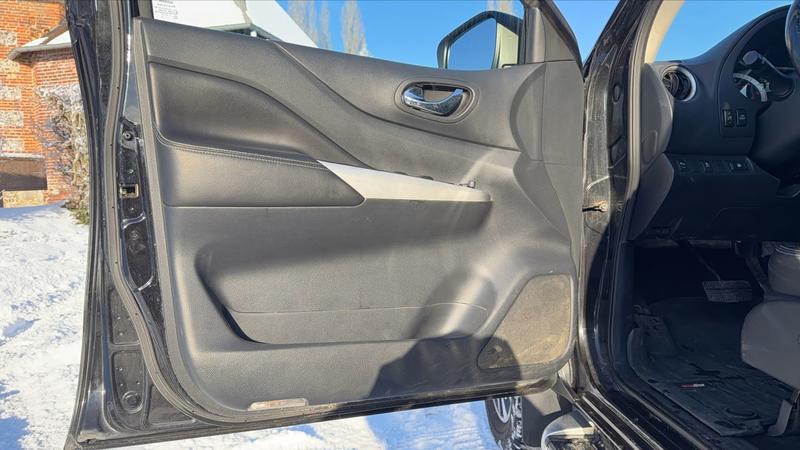 Nissan Navara Np300 Double Cabine 2.3 dCi 4wd 190 Bva7 Tekna