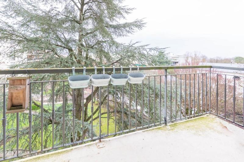 Appartement - 90 m² - 4 pièces