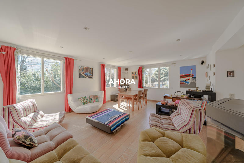 Maison - 165 m² - 6 pièces