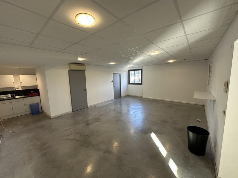 Local commercial - 385 m²