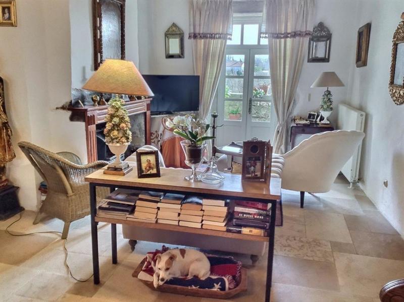 Maison de village - 430 m² - 12 pièces