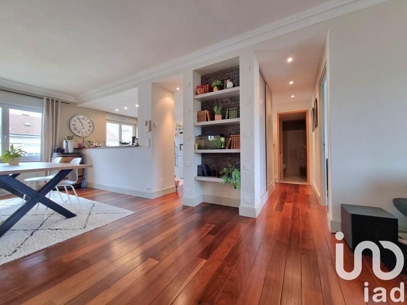 Appartement - 111 m² - 6 pièces