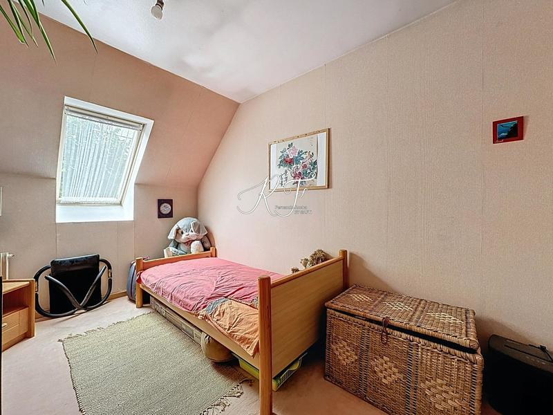 Maison - 95 m² - 5 pièces