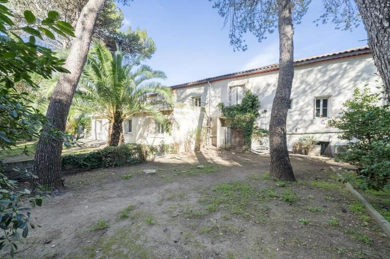 Appartement - 410 m² - 11 pièces