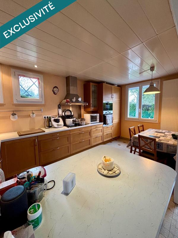 Maison - 150 m² - 9 pièces