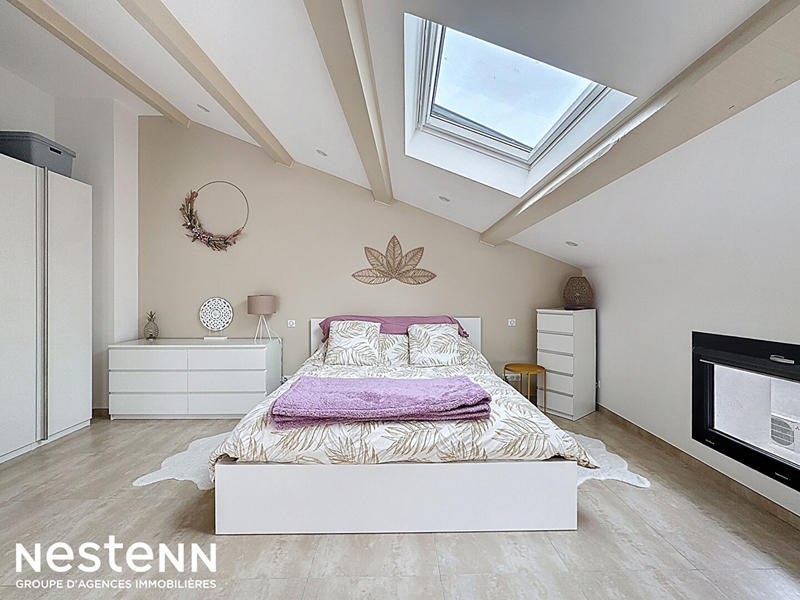 Maison - 140 m² - 5 pièces