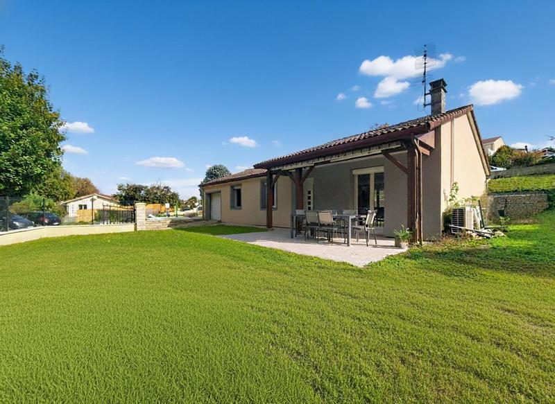 Maison - 81 m² - 4 pièces