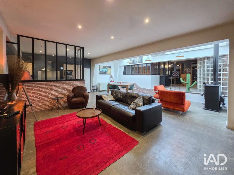 Appartement - 98 m² - 2 pièces