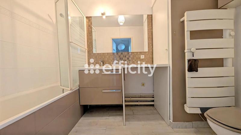 Duplex - 65 m² - 3 pièces