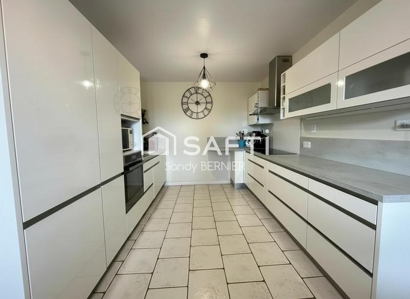 Maison - 157 m² - 5 pièces