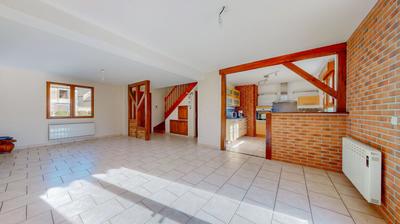 Maison - 111 m² - 5 pièces