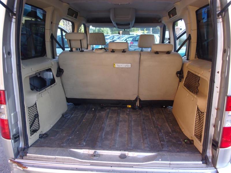 Ford Tourneo Connect 1,8 Tdci 110cv T210 Court