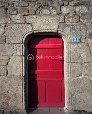 Maison en pierre - 98 m² - 4 pièces