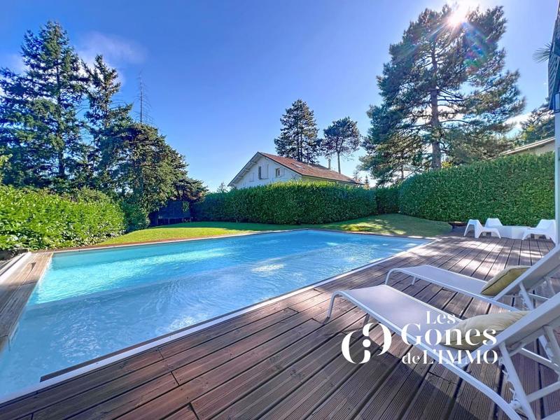 Villa - 165 m² - 6 pièces