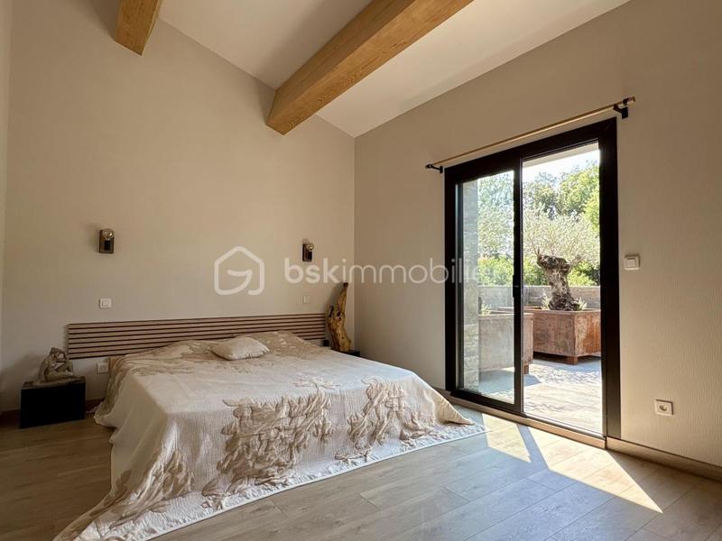 Villa - 350 m² - 12 pièces