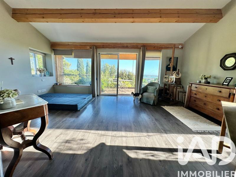 Maison - 308 m² - 10 pièces