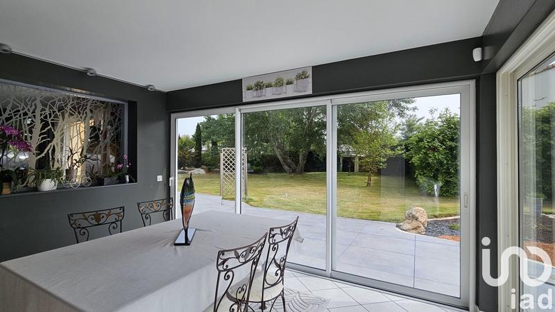 Maison - 188 m² - 8 pièces