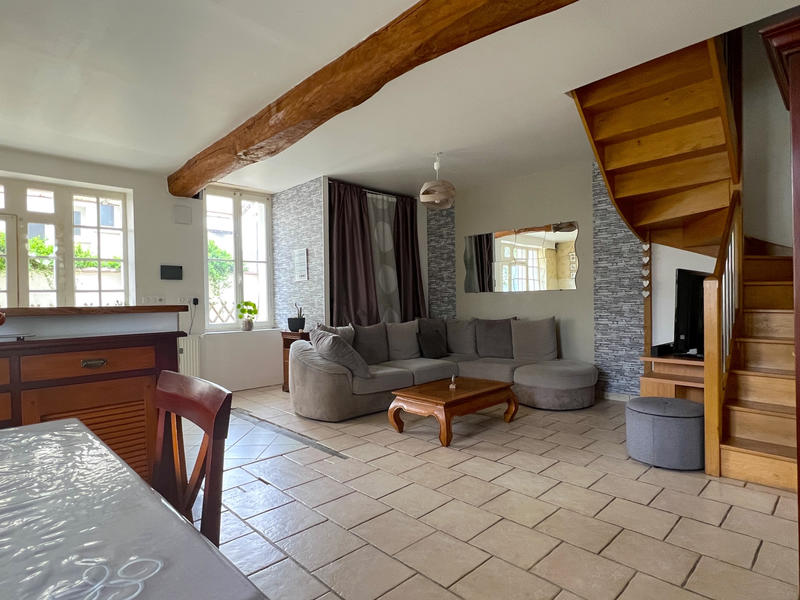 Maison - 122 m² - 6 pièces