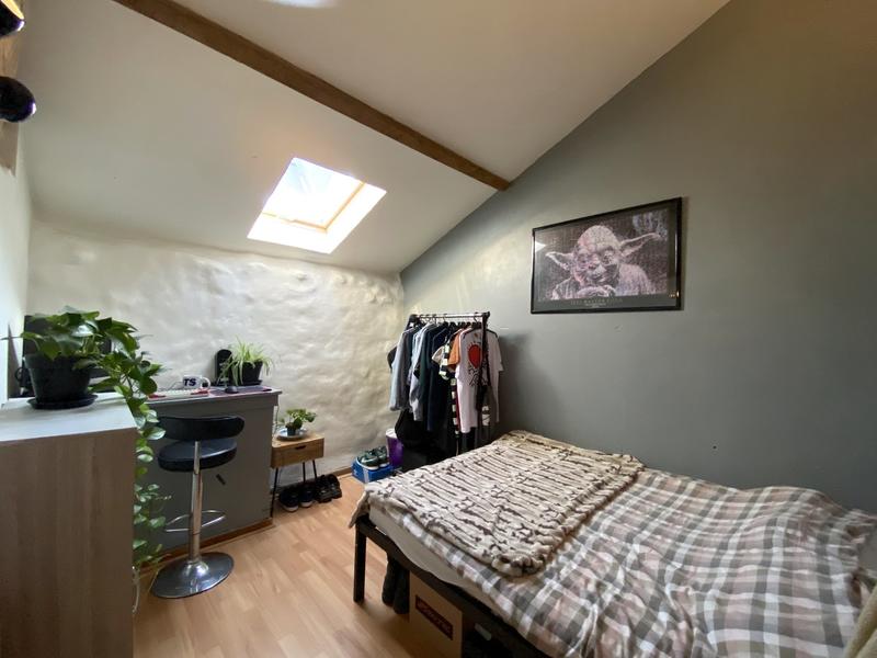 Maison - 250 m² - 11 pièces