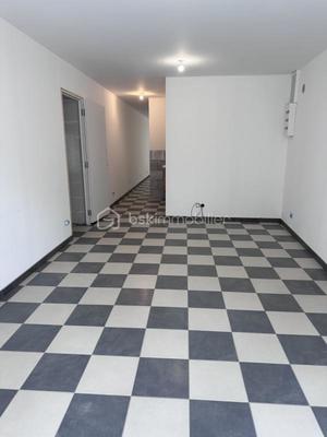 Bureau - 60 m² - 2 pièces