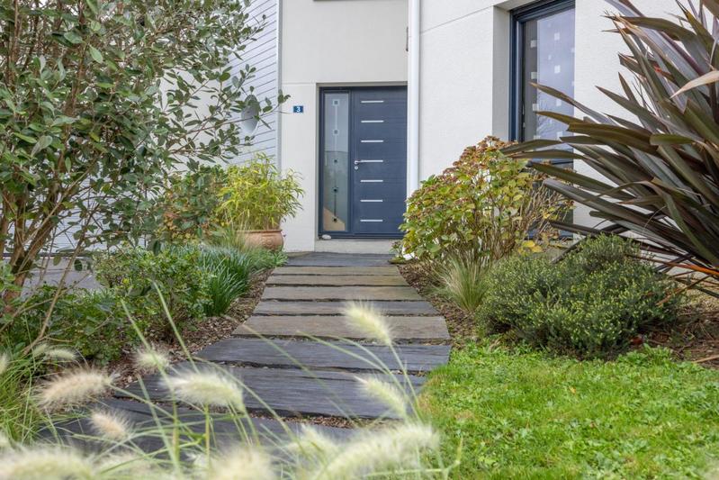 Maison - 208 m² - 8 pièces