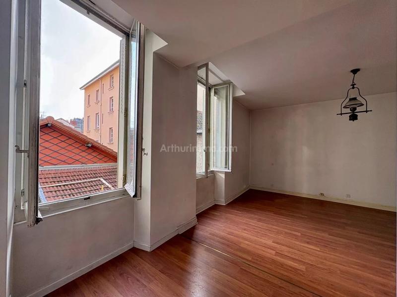 Appartement - 79 m² - 3 pièces