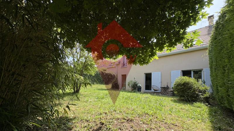 Maison - 113 m² - 5 pièces