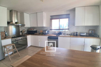 Maison - 182 m² - 6 pièces