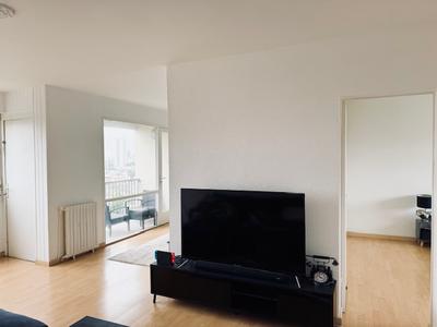 Appartement ancien - 66 m² - 4 pièces