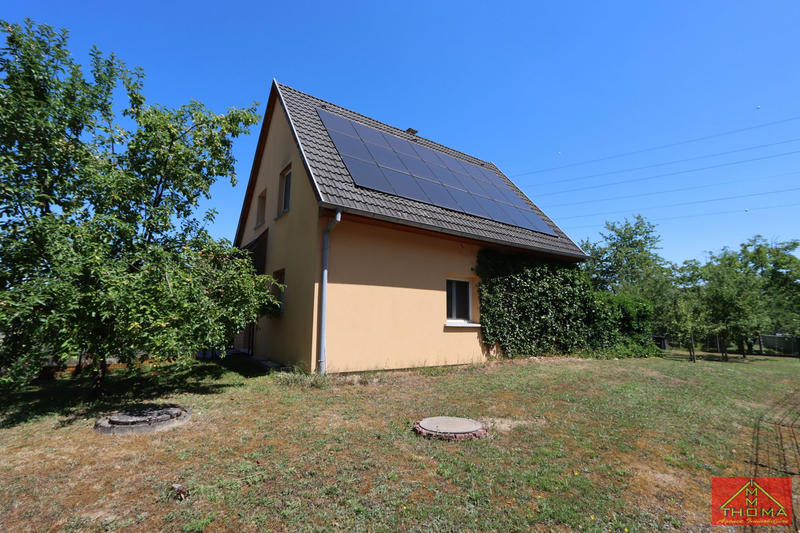 Maison - 96 m² - 5 pièces