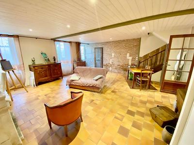 Longère - 430 m² - 5 pièces