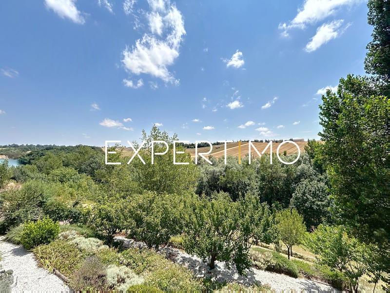 Villa - 153 m² - 5 pièces