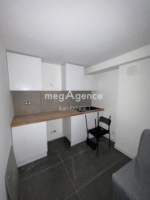 Appartement - 20 m² - 2 pièces