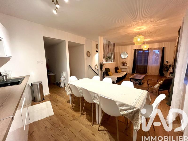 Maison - 100 m² - 4 pièces