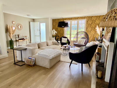 Maison - 150 m² - 6 pièces