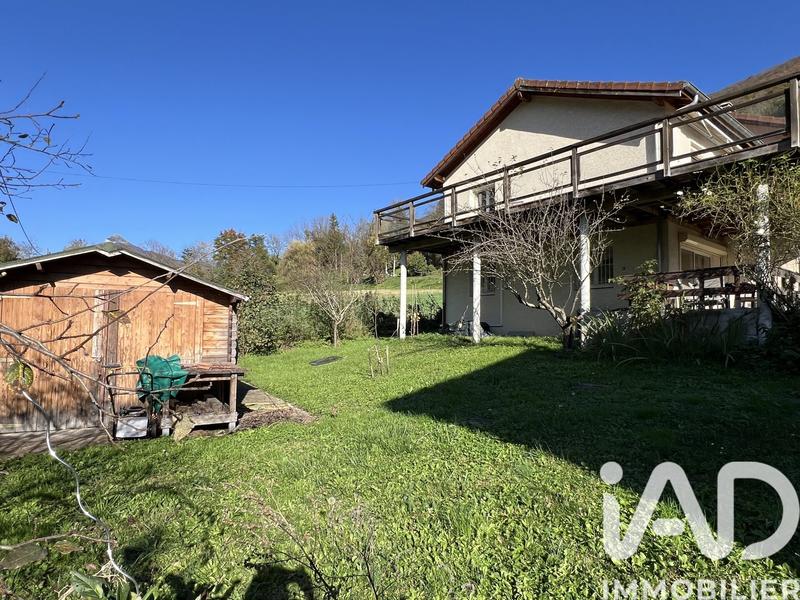 Maison - 196 m² - 5 pièces