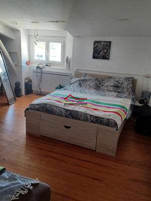 Maison - 95 m² - 6 pièces