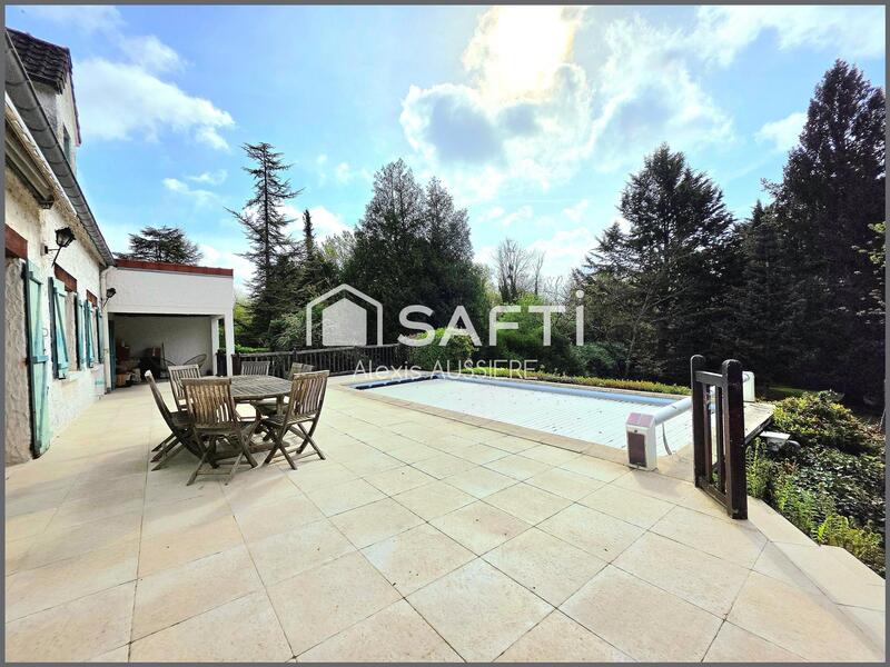 Maison - 175 m² - 7 pièces